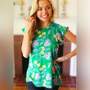 🌸SPRING🌸 Haptics Size Large Top NEW